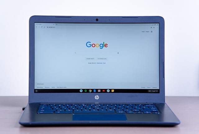 HP Chrome Laptop notebook. Picture from pixabay https://pixabay.com/